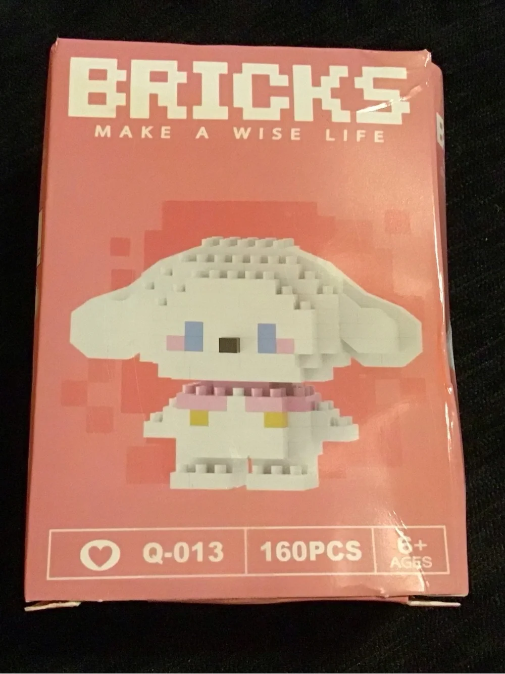 BRICKS White Pixel Bunny Figure - Pink Packaging